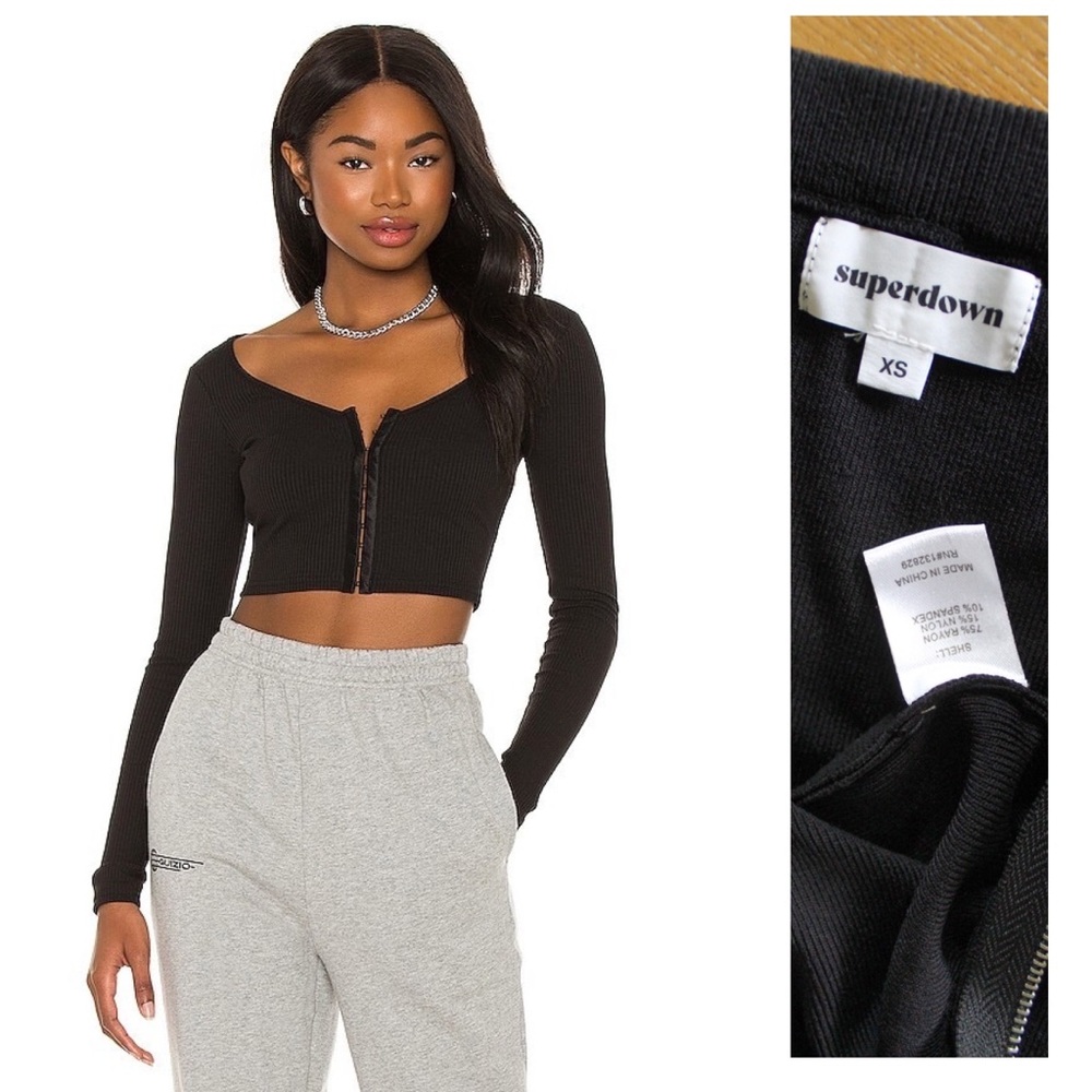 Superdown Jackie Long Sleeve Off The Shoulder Zipper Front Crop Top Size XS Used